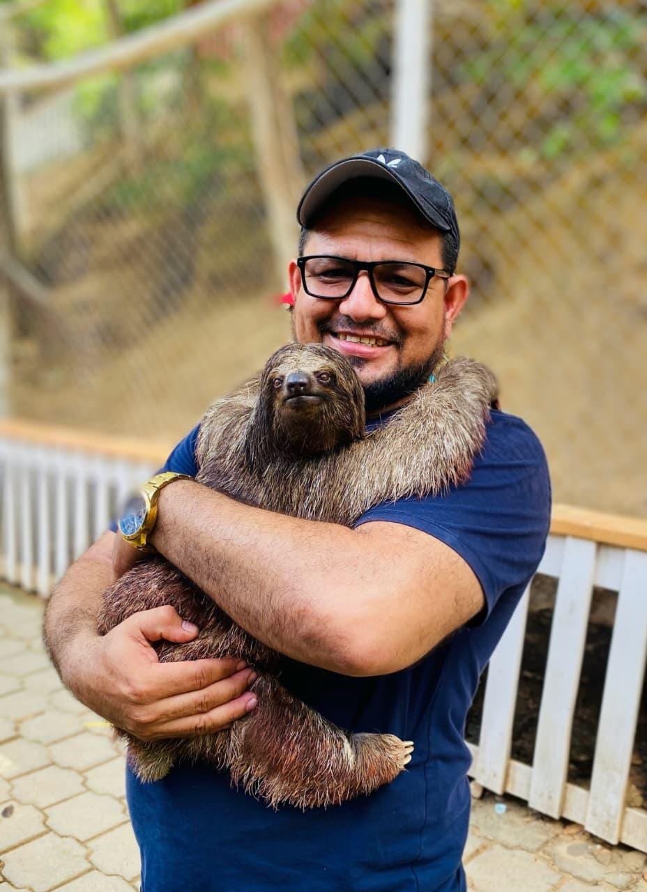 Monkeys and Sloths + Island Tour +Beach Break - photo 9